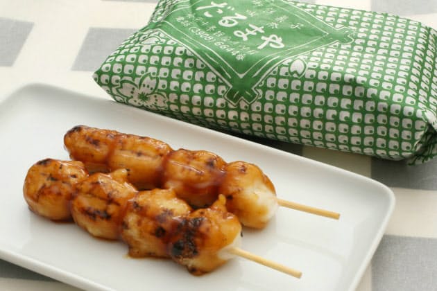 みたらし団子 焼き目しっかり たれたっぷり Nikkei Style みたらし団子 焼き目しっかり たれたっぷり Nikkei Style