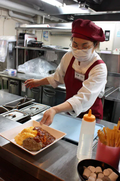 カフェ 学食 ラーメン 学生価格 でグルメ充実 学生に学ぶ 京都をお得に楽し Nikkei Style