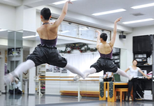 競争率倍 タカラジェンヌになる秘訣ってあるの Nikkei Style 競争率倍 タカラジェンヌになる秘訣ってあるの Nikkei Style