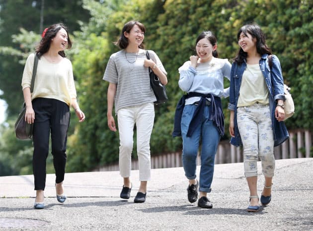ウエストゴム 代女子は 楽ちんファッション Nikkei Style ウエストゴム 代女子は 楽ちんファッション Nikkei Style