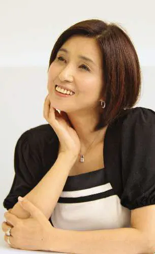 東北の海の幸が 道端 に 秋吉久美子さん Nikkei Style 東北の海の幸が 道端 に 秋吉久美子さん Nikkei Style