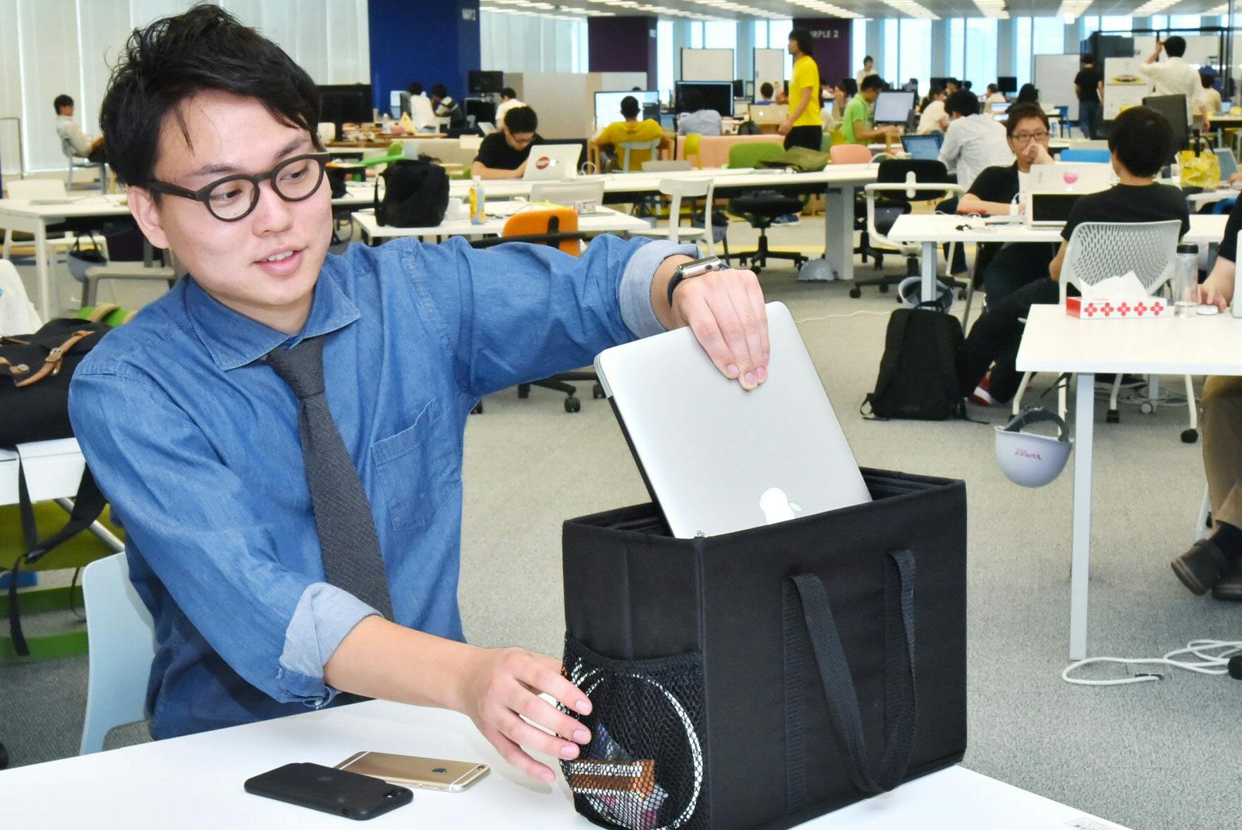 ヤフーも 毎日席替え フリーアドレス職場の気配り Nikkei Style ヤフーも 毎日席替え フリーアドレス職場の気配り Nikkei Style