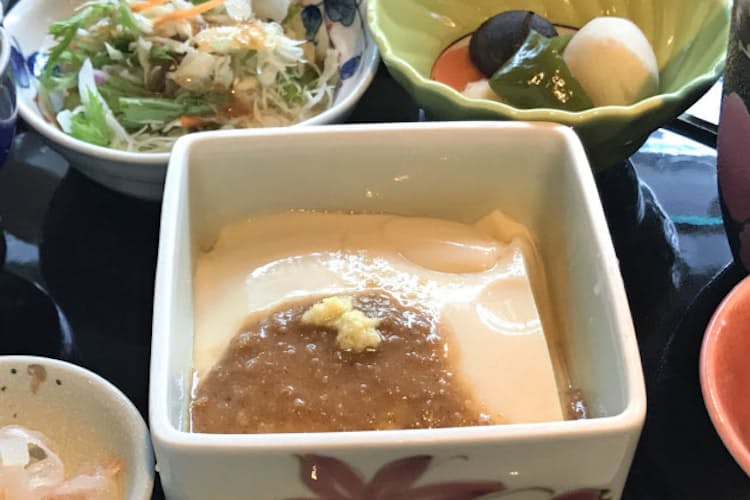 ぷるぷるもちもち 食感が命 佐賀 有田の呉豆腐 Nikkei Style ぷるぷるもちもち 食感が命 佐賀 有田の呉豆腐 Nikkei Style