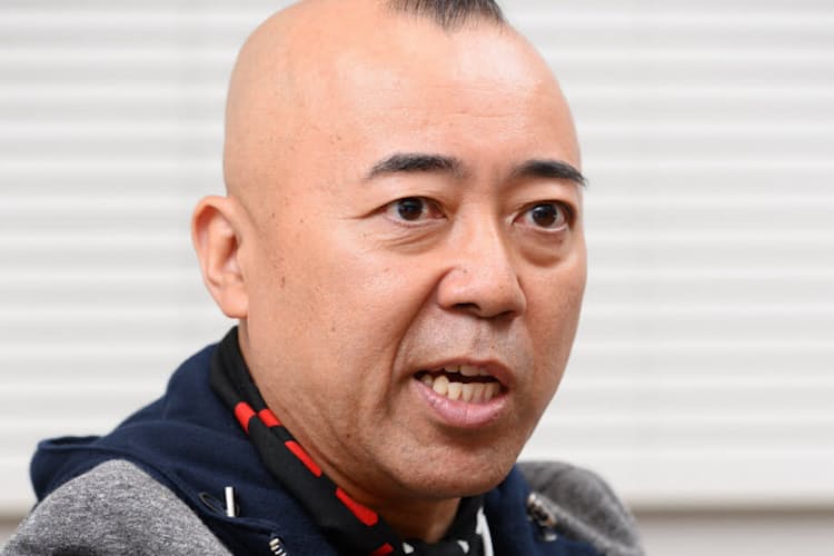 お笑い芸人 ゴルゴ松本さん 産んでくれた母に感謝 Nikkei Style お笑い芸人 ゴルゴ松本さん 産んでくれた母に感謝 Nikkei Style