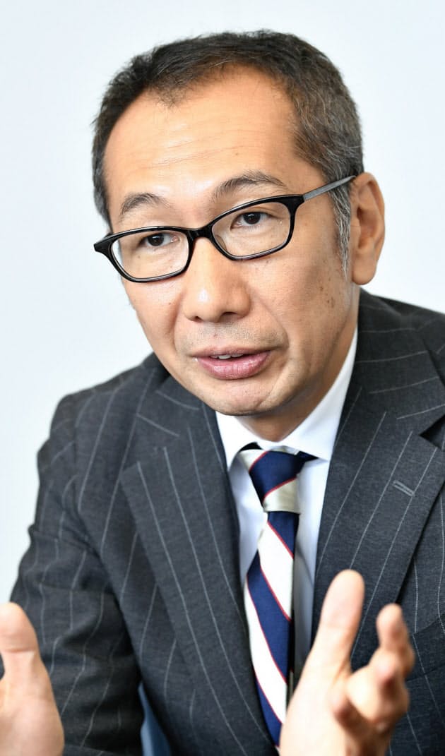 スポーツは形から Abcマート 間口広げて攻勢 Nikkei Style