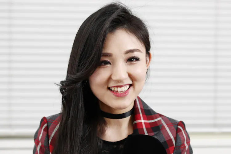 歌手 Madokaさん 自分の力で と父コロッケ Nikkei Style