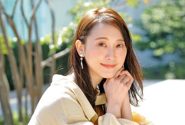 松井玲奈が小説家デビュー 恋愛もホラーも多彩に描写 Nikkei Style 松井玲奈が小説家デビュー 恋愛もホラーも多彩に描写 Nikkei Style