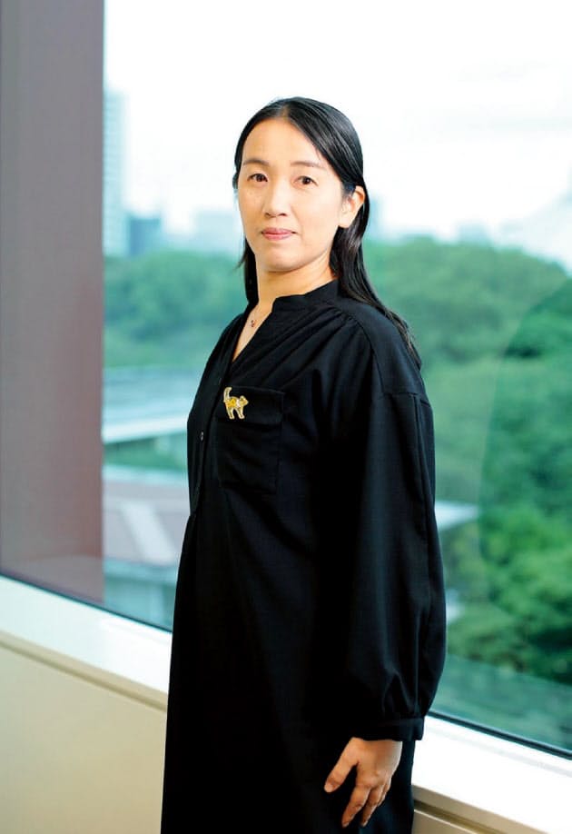 湊かなえの 落日 裁判で見えぬ真実 小説が埋める Nikkei Style 湊かなえの 落日 裁判で見えぬ真実 小説が埋める Nikkei Style