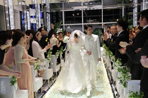 派手 地味 無し そして時代は おもてなし婚 Nikkei Style 派手 地味 無し そして時代は おもてなし婚 Nikkei Style