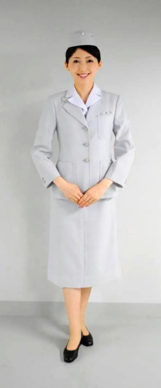 高度成長 バブル崩壊 Caの制服 時代を象徴 Nikkei Style 高度成長 バブル崩壊 Caの制服 時代を象徴 Nikkei Style