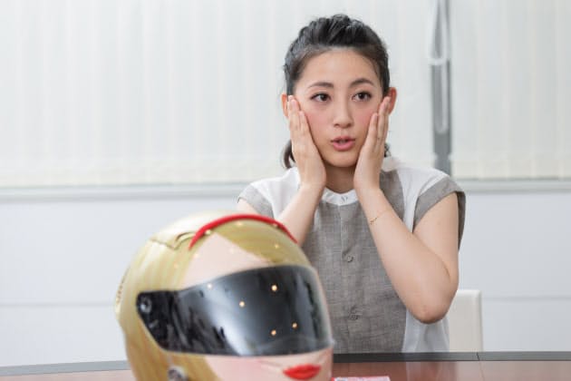 福田彩乃 大好きな車とシュレッダー 共通点は Nikkei Style 福田彩乃 大好きな車とシュレッダー 共通点は Nikkei Style
