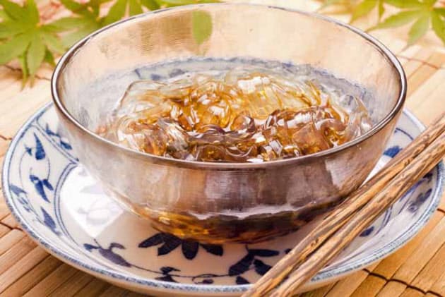 ところてんの味付けは酢醤油 黒蜜 えっソース Nikkei Style ところてんの味付けは酢醤油 黒蜜 えっソース Nikkei Style