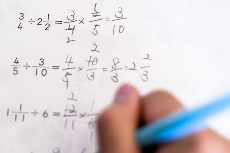 分数のわり算がかけ算になるのはどうして Nikkei Style 分数のわり算がかけ算になるのはどうして Nikkei Style