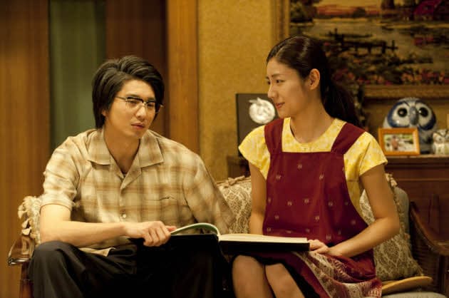 ゲゲゲ の立役者 向井理が視聴率を稼ぐ理由 Nikkei Style ゲゲゲ の立役者 向井理が視聴率を稼ぐ理由 Nikkei Style
