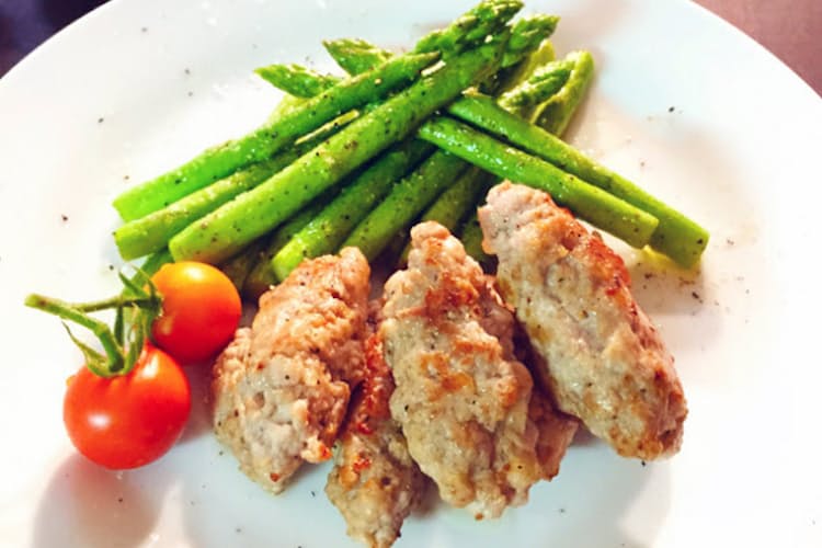 アスパラガス 緑か白か ソフトな缶詰 懐かしい食感 Nikkei Style アスパラガス 緑か白か ソフトな缶詰 懐かしい食感 Nikkei Style