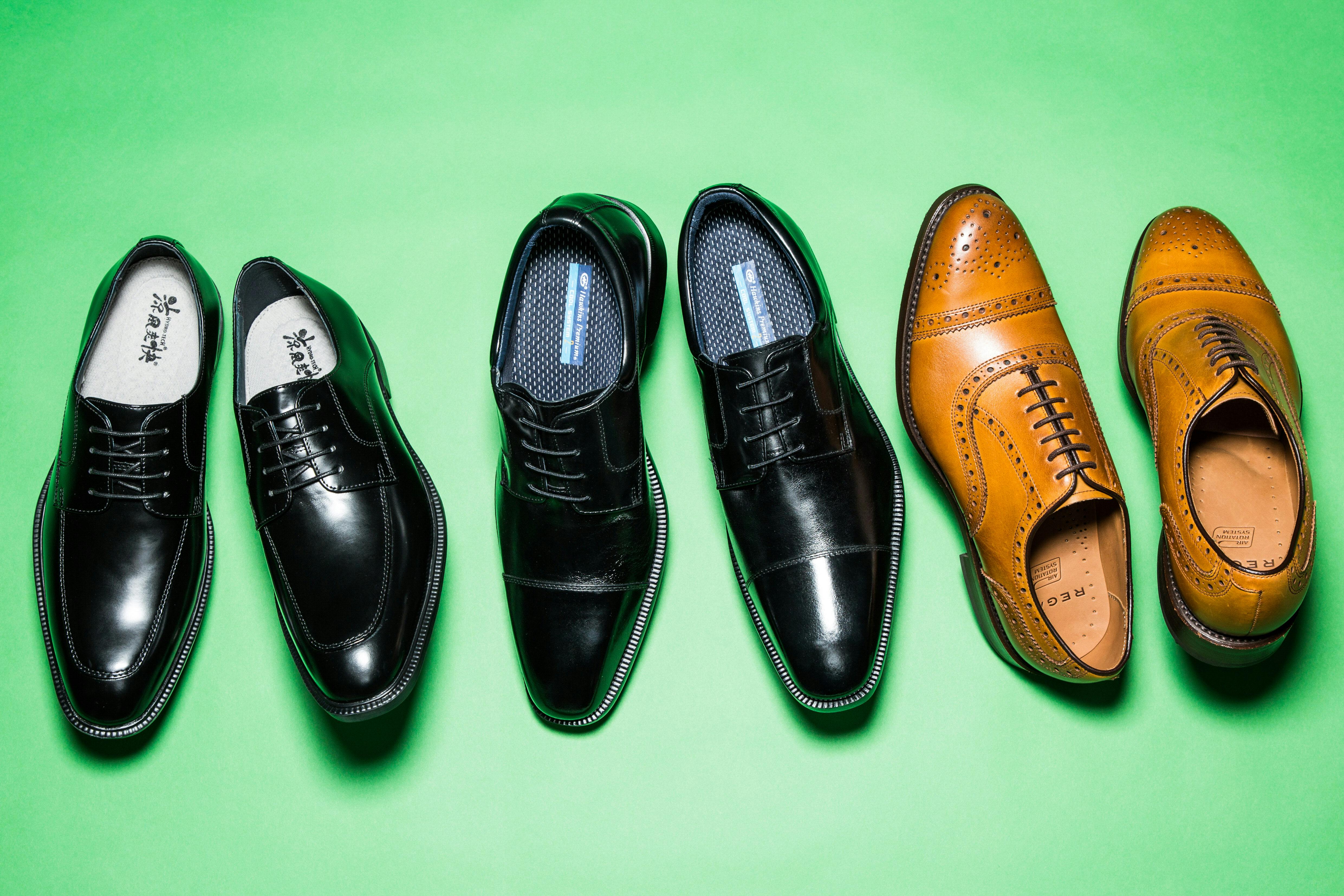 歩くたびに熱気や湿気を放出 通気性で買う本革靴3選 Nikkei Style 歩くたびに熱気や湿気を放出 通気性で買う本革靴3選 Nikkei Style