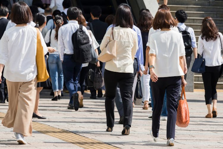 足指エクササイズ 靴選び 外反母趾の悪化を防ぐ Nikkei Style 足指エクササイズ 靴選び 外反母趾の悪化を防ぐ Nikkei Style