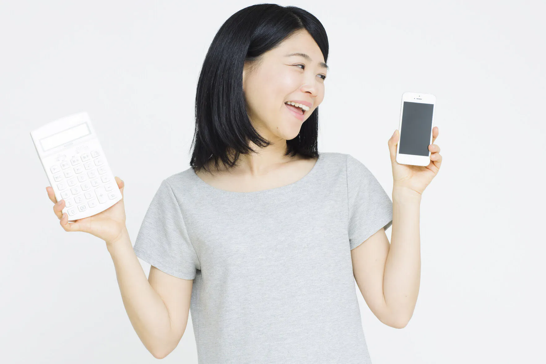 大手と格安iphone 2年使うとおいくら 試算で比較 Nikkei Style