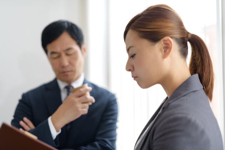 面倒な話をサラリと伝える うるさ方も味方にするコツ Nikkei Style 面倒な話をサラリと伝える うるさ方も味方にするコツ Nikkei Style