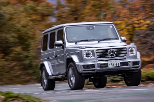 ベンツgls 巨体でもエレガント 先進技術も充実 Nikkei Style ベンツgls 巨体でもエレガント 先進技術も充実 Nikkei Style