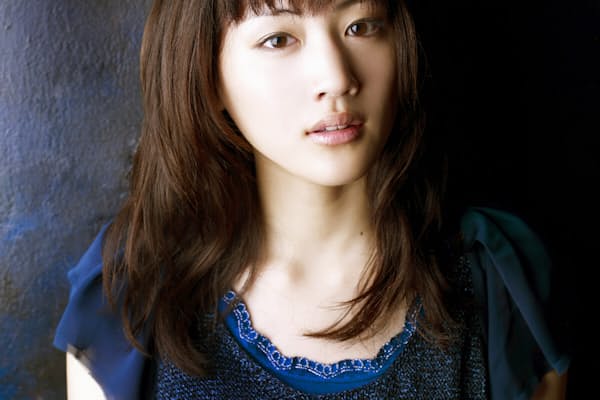 松坂桃李 実在の全盲弁護士を演じきった 特別対談 Nikkei Style