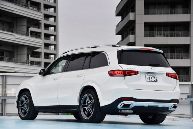 ベンツgls 巨体でもエレガント 先進技術も充実 Nikkei Style ベンツgls 巨体でもエレガント 先進技術も充実 Nikkei Style