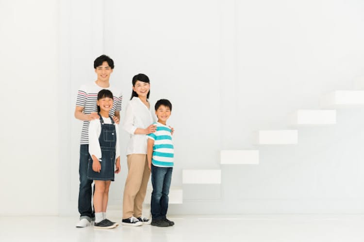 共働きなら保障額は 妻 夫 死亡保険はどう選ぶ Nikkei Style