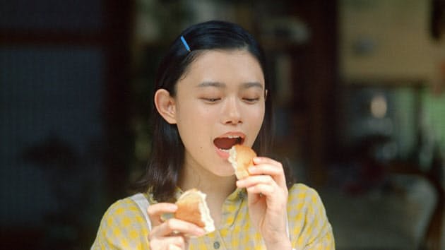 パン頬張る杉咲花 Pascoのcm 食べる側に大転換 Nikkei Style パン頬張る杉咲花 Pascoのcm 食べる側に大転換 Nikkei Style