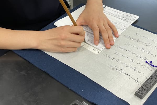 女子御三家 桜蔭 女子学院 雙葉 驚くほど違う校風の名門校 Nikkei Style 女子御三家 桜蔭 女子学院 雙葉 驚くほど違う校風の名門校 Nikkei Style