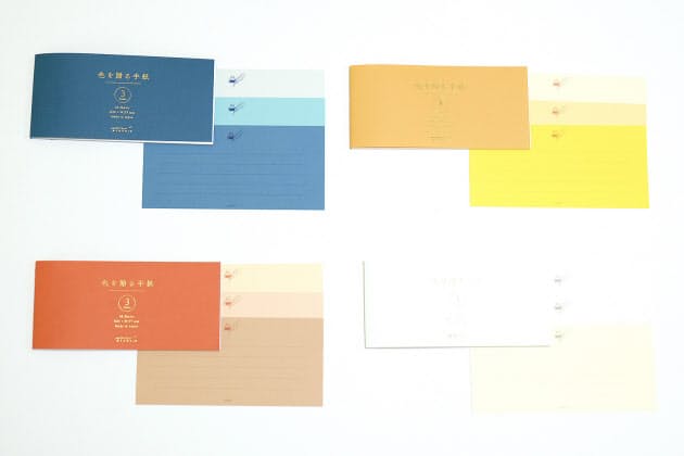 紙の色を楽しんで手紙を書こう 色彩や筆致を楽しむガラスペン 暑中見舞いも個性的に Nikkei Style 紙の色を楽しんで手紙を書こう 色彩や筆致を楽しむガラスペン 暑中見舞いも個性的に Nikkei Style