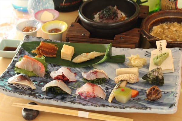 ワタミとサントリー マグロづくしの居酒屋をオープン Nikkei Style ワタミとサントリー マグロづくしの居酒屋をオープン Nikkei Style