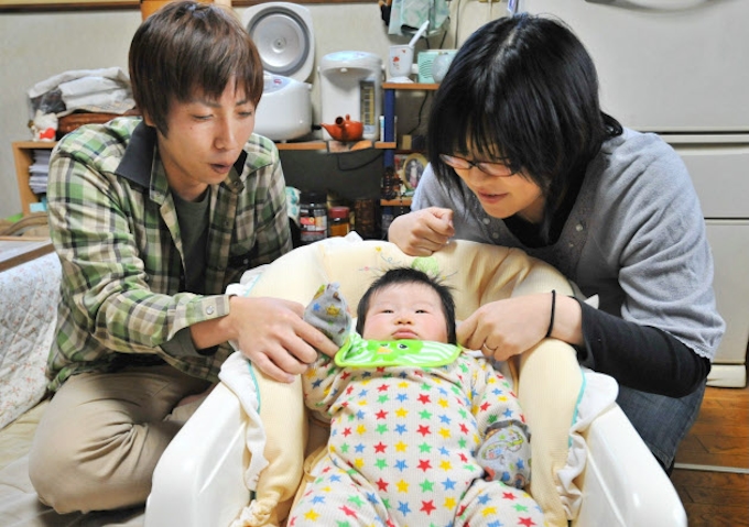 未来信じつなぐ命 日本経済新聞