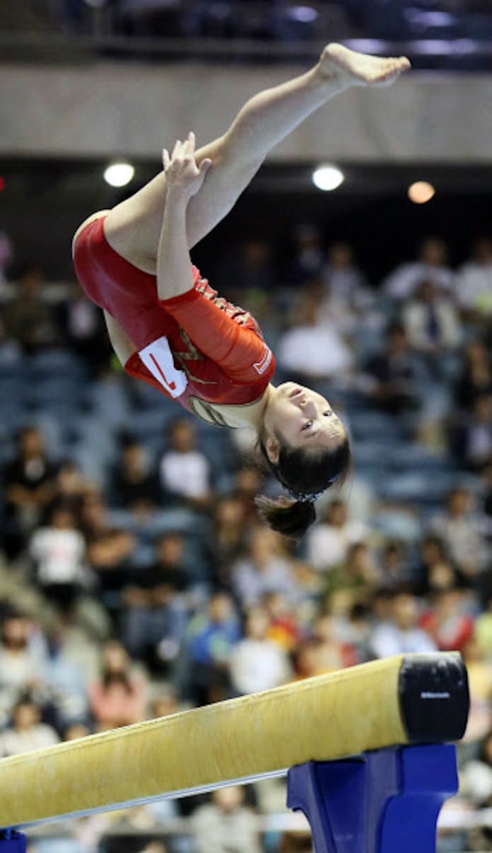 鶴見 体操女子 体操NHK杯)鶴見、代表にじわり 体力強化、余裕生む - 日本経済新聞