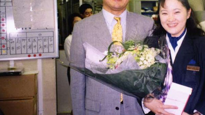 帝国ホテル社長 定保英弥氏 下 日本経済新聞 帝国ホテル社長 定保英弥氏 下 日本経済新聞