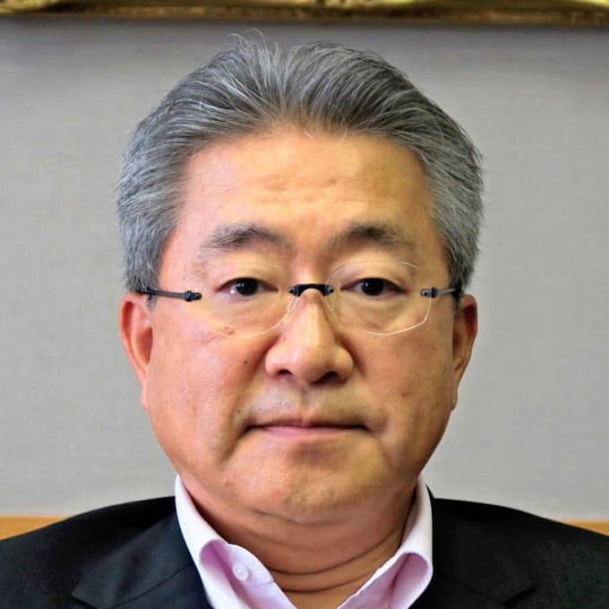 三重銀行 渡辺三憲頭取 日本経済新聞