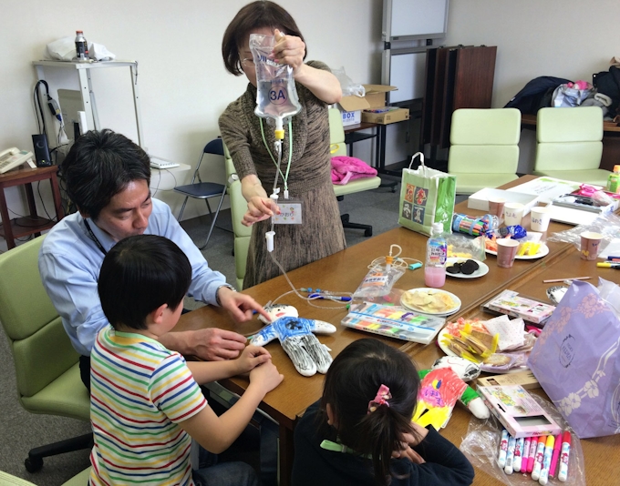 親のがん 子供をケア 日本経済新聞