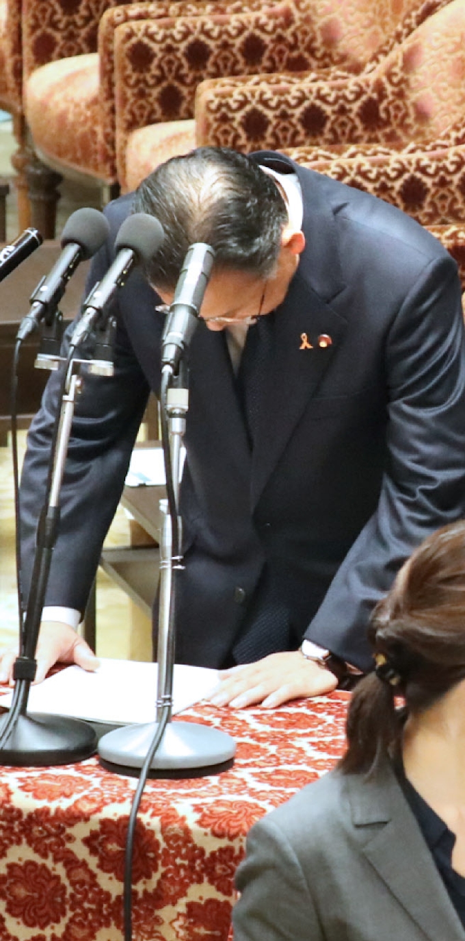 農相の発言 閣僚として不適格 軽率だが辞任不要 日本経済新聞 農相の発言 閣僚として不適格 軽率だが辞任不要 日本経済新聞