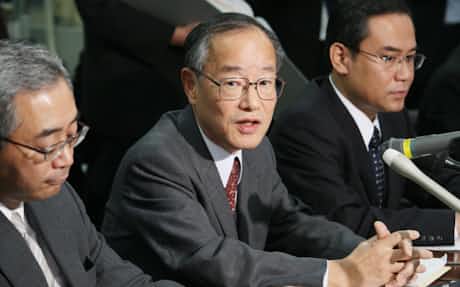 7 りそな改革 脱横並び 日本経済新聞