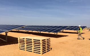 セネガルでは太陽光発電所の建設が相次ぐ
