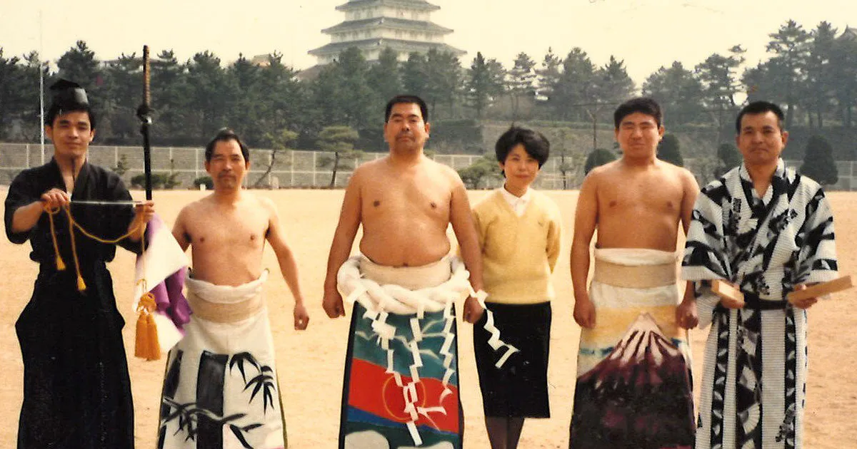 長崎総合科学大付高サッカー部監督 小嶺忠敏さん 日本経済新聞 長崎総合科学大付高サッカー部監督 小嶺忠敏さん 日本経済新聞