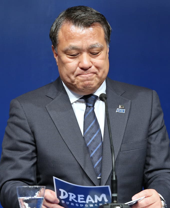 ハリル解任 激震日本サッカー 上 W杯目前 窮余の策 日本経済新聞