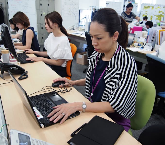 時短派遣 じわり拡大 日本経済新聞
