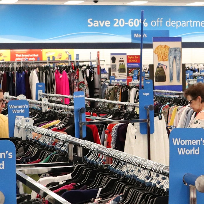 強い企業 世界に学ぶ 下 少品種大量販売 極める 日本経済新聞 強い企業 世界に学ぶ 下 少品種大量販売 極める 日本経済新聞