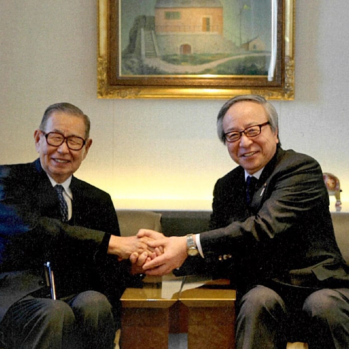 伊藤雅俊 24 同姓同名の偉人 日本経済新聞 伊藤雅俊 24 同姓同名の偉人 日本経済新聞