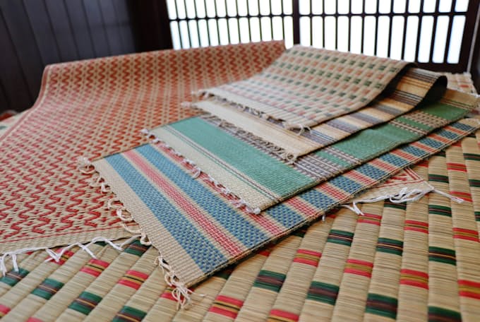 花むしろ 用の美 咲かす 日本経済新聞