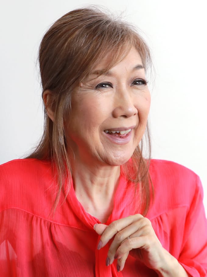 高橋真梨子さん 初のセルフカバー作品発表 日本経済新聞 高橋真梨子さん 初のセルフカバー作品発表 日本経済新聞