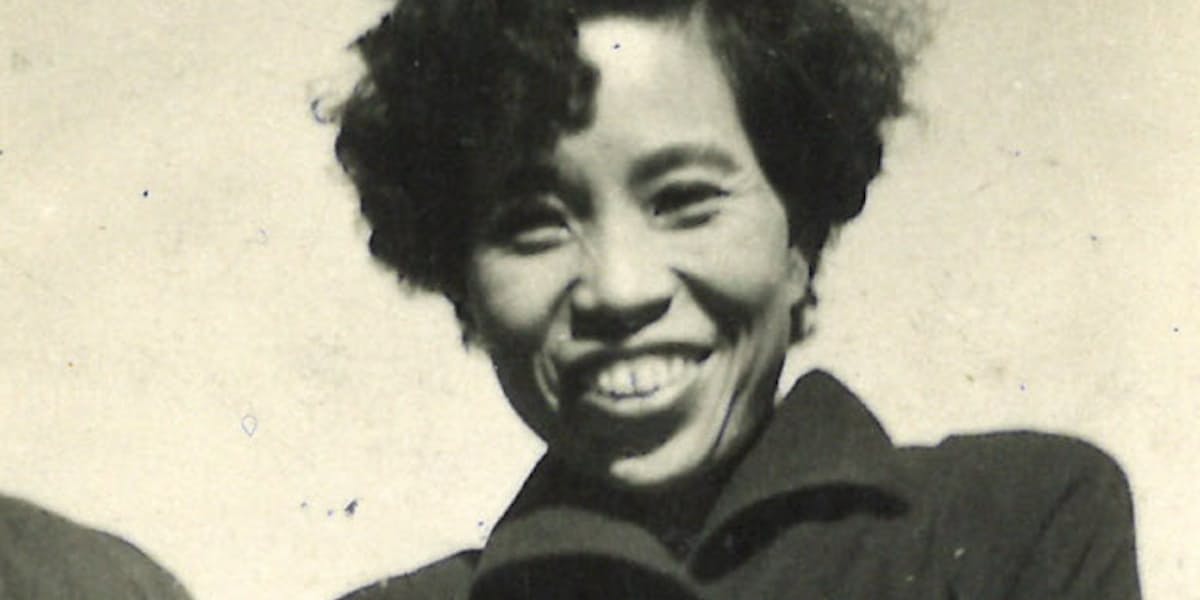 コシノジュンコ 4 不倫 日本経済新聞