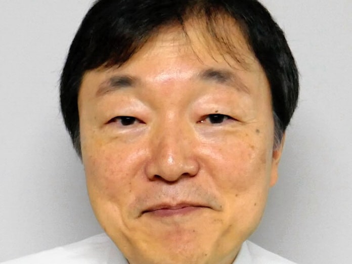 光操る結晶 レーザーに革新 日本経済新聞 光操る結晶 レーザーに革新 日本経済新聞