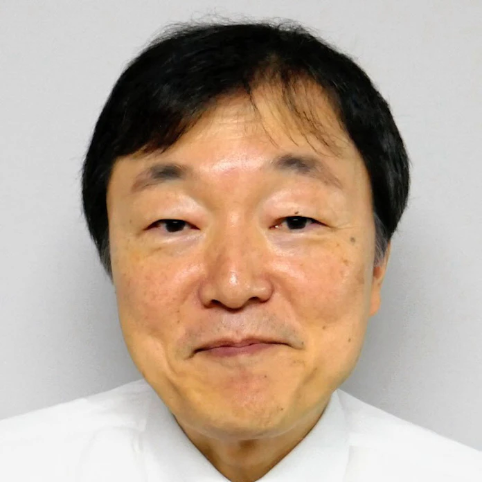 光操る結晶 レーザーに革新 日本経済新聞 光操る結晶 レーザーに革新 日本経済新聞