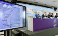 試合中止を発表した大会組織委員会などの記者会見（10月10日、東京都内）
